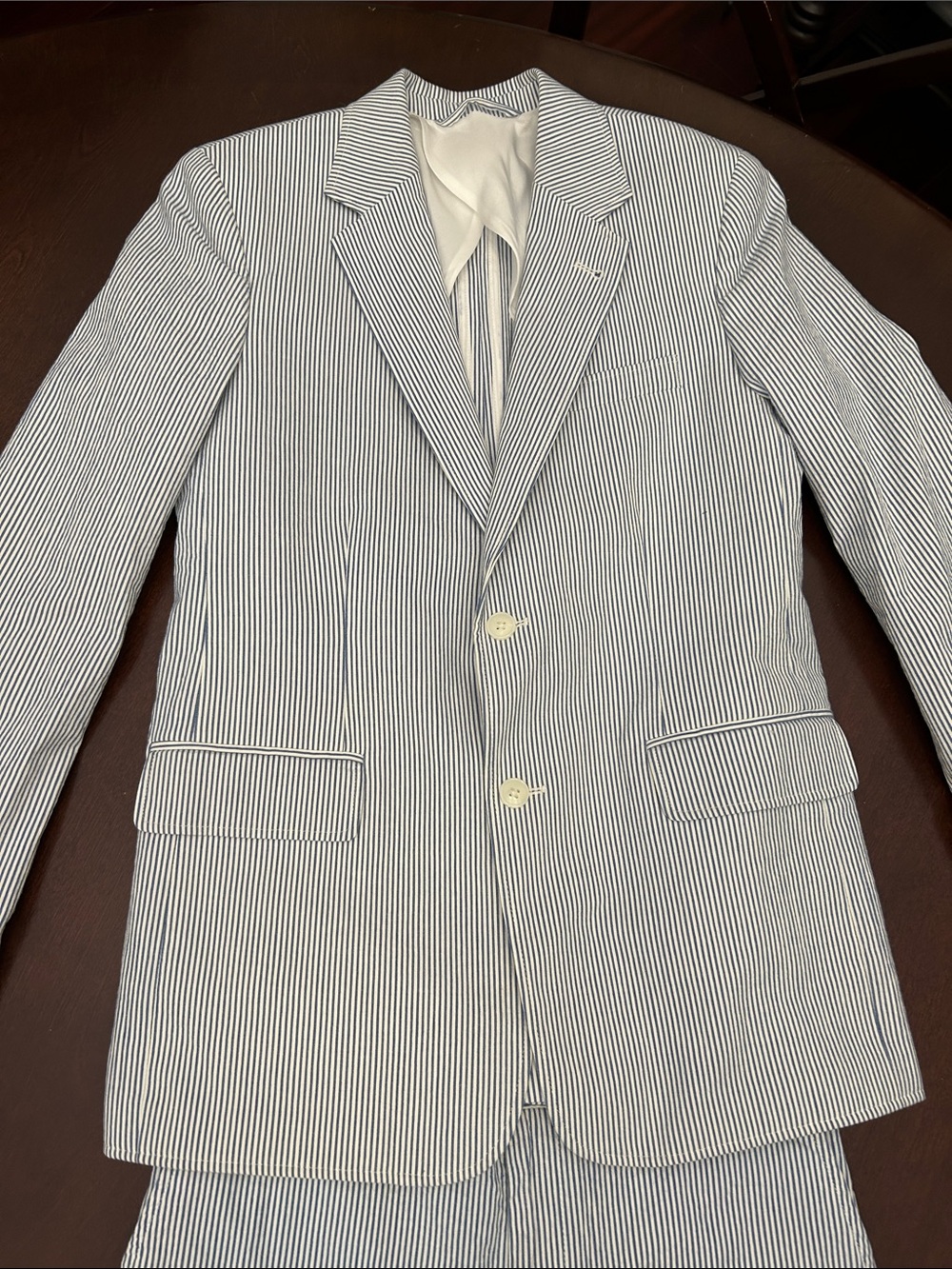 Vineyard Vines White & Blue Seersucker Two-Button Blazer